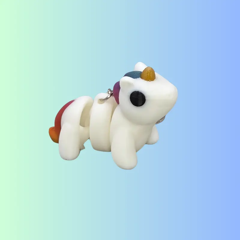 Fantasy Unicorn Fidget Keychain – Articulated 3D-Printed Friend 1