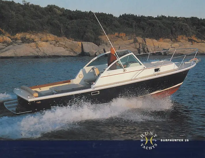 Hunt Surfhunter 25 Detail Brochure 1