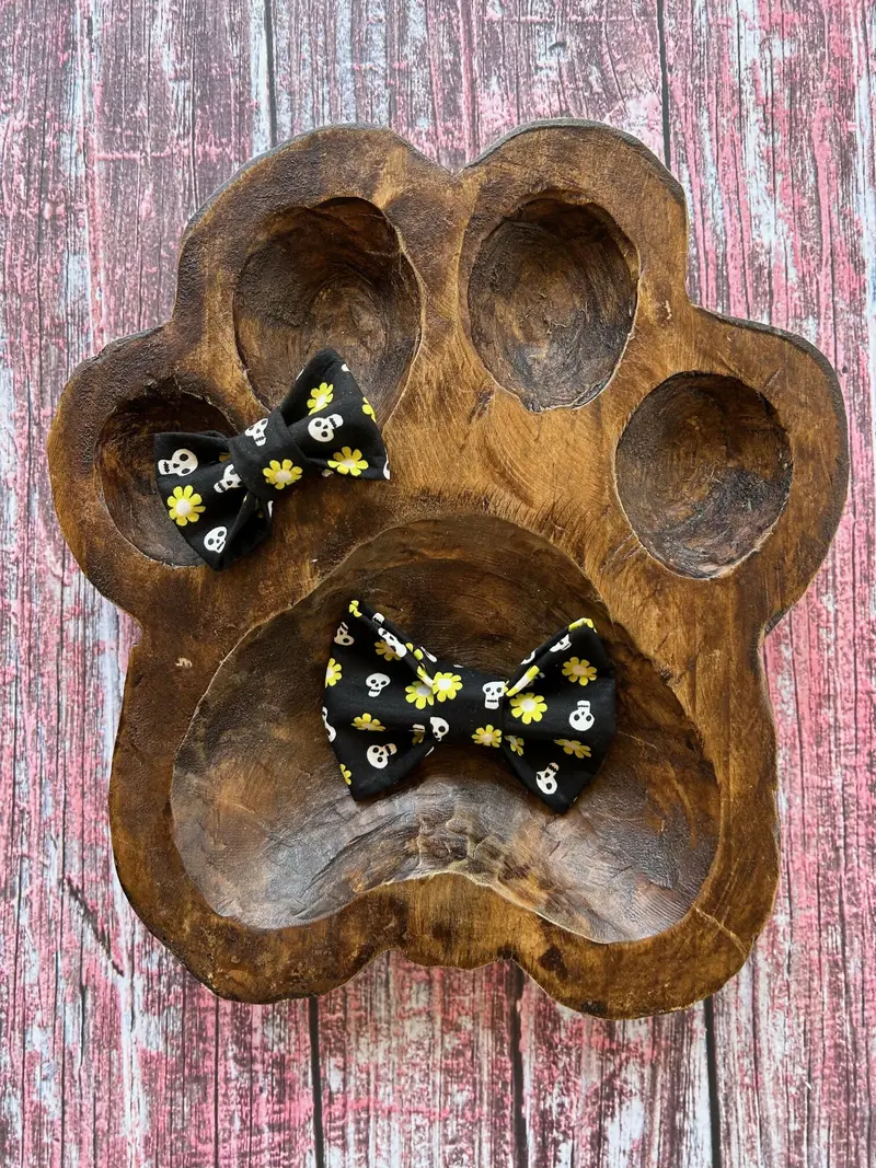 Skull And Daisy Bow-Tie Style Over-The-Collar Dog Accessory 1